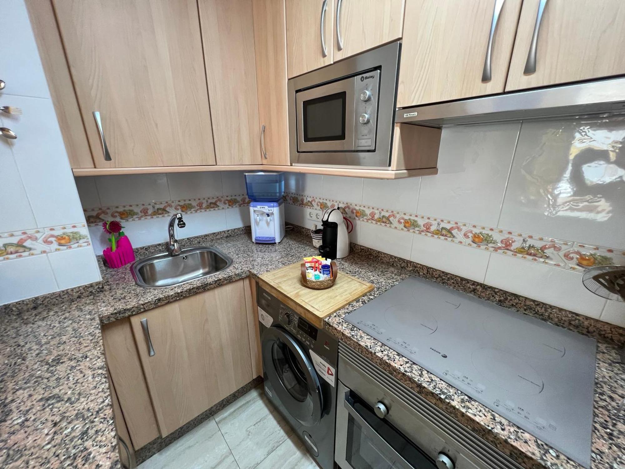 Apartamento Piramides Калета Де Велес Екстериор снимка